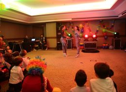 Özel Show ve Akrobasi Grupları Gösterisi İzmir