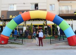 İzmir Şişme Kapı Takı Kiralama