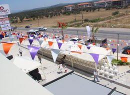 İzmir Üçgen Bayrak Süslemeleri