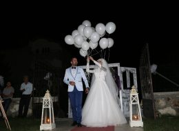 Düğün Organizasyonu Uçan Balon Hizmeti İzmir Organizasyon
