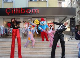 Maskot Tahta Bacak Gösterisi ve Palyaço Kiralama İzmir