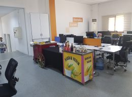 İzmir Bardak Mısır İkramları