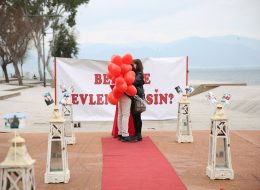 Bostanlı Evlilik Teklifi Organizasyonu