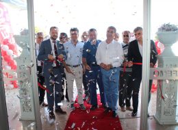 Protokol Katılımlı Açılış Organizasyonu Gazlı Konfeti Atımları İzmir