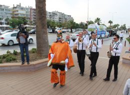 İzmir Jonglör Gösterisi ve Bando Takımı Hizmeti