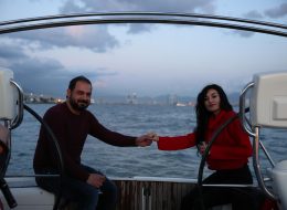 Körfez Turu ve Şampanya ile Evet Cevabını Kutlama Anı