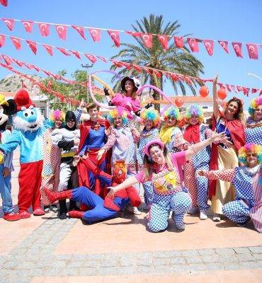 Palyaçolu Animasyonlu Açılış Organizasyonu Palyaço Kiralama İzmir