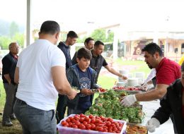 Servis Elemanı Kiralama ve Piknik İkramları İzmir Aile Günü Organizasyonu