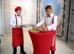 Servis Elemanı Kiralama İzmir