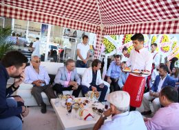 Servis Elemanı Kiralama İzmir