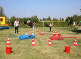 Animasyon Sunucusu Eşliğinde Rekabet Dolu Survivor Yarışması