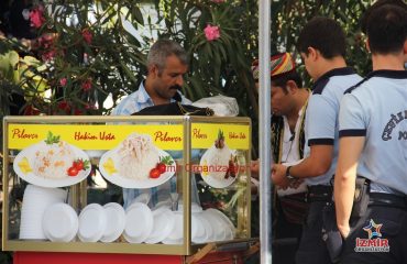 Tavuk Pilav İkramları Servisi İzmir Organizasyon