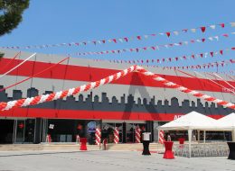 Üçgen Bayrak ve Kumaş Süslemeleri Fethiye