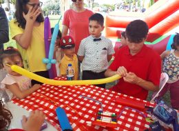 Sosis Balonlardan Yapılan Çeşitli Figürler