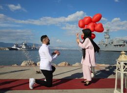 Uçan Balonlar ve Yer Volkanları Eşliğinde Sürpriz Organizasyon İzmir