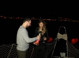 Şampanya Patlatarak Doğum Günü Organizasyonu Kutlama